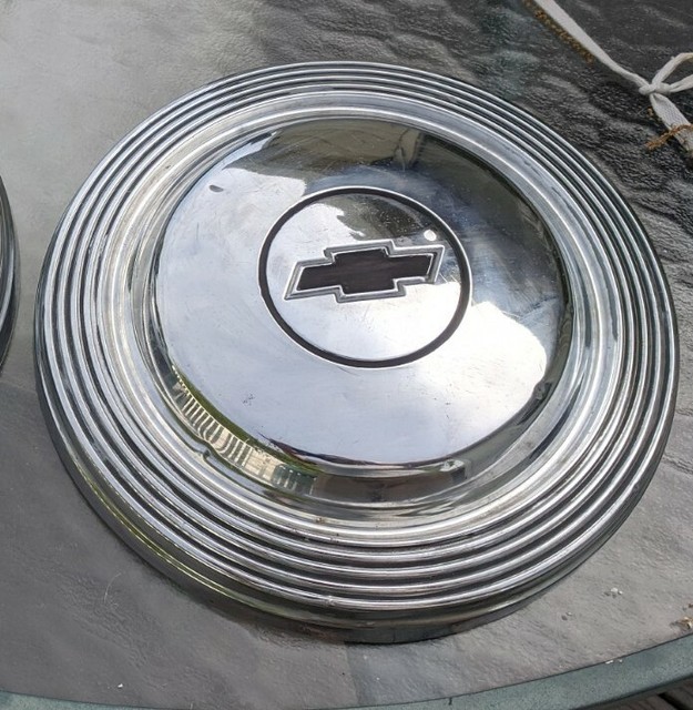 1x 1965 Chevrolet Impala Belair Biscayne Dog Dish Hub Caps 327 396 409