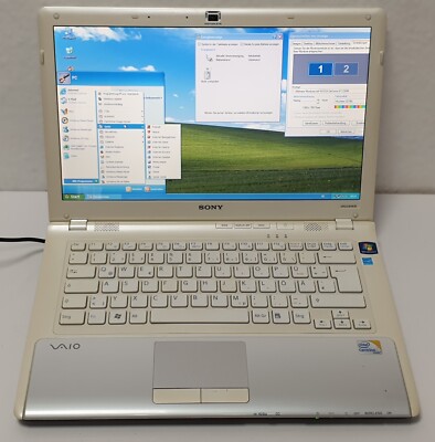 SONY Windows XP Gamer Notebook 14'' 2,13GHz 320GB HDD 4GB Laptop HDMI GT230 512MB