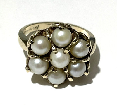 Solid Harmony 10K Yellow Gold Pearl Cluster Ring Size 6.5, 4.8g.