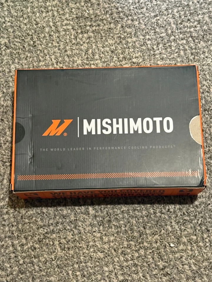 Mishimoto Universal Engine Oil Cooler 25 Row Red MMOC-25RD - Image 3 of 4