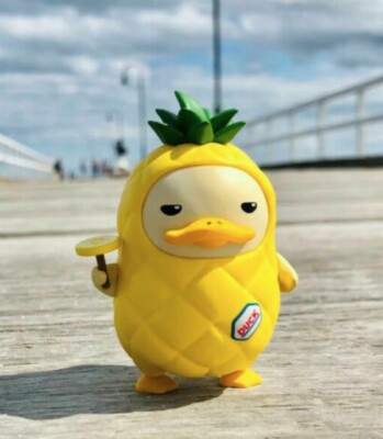 DUCKOO トロピカルアイランドシリーズ　パイナップル　PINEAPPLE POP MART x DUCKOO Tropical Island Mini Figure Pineapple Art