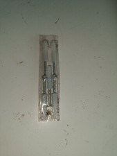 Sealed Pack Of 5 Screws And 5 Wall Plugs Approx 3.5 Cm Long Screws