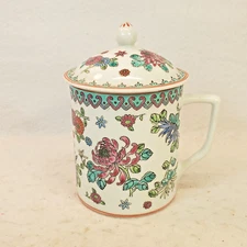 VTG Chinese Hand Painted Floral Famille Rose Ceramic Tea Cup w/ Lid Chinoiserie