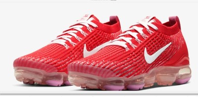 pink nike vapormax flyknit