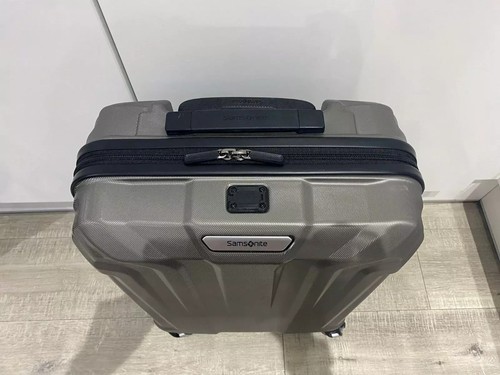 NEW-Large + Cabin Samsonite Suitcase with TSA Lock, Expandable & USB Slot - Picture 13 of 15