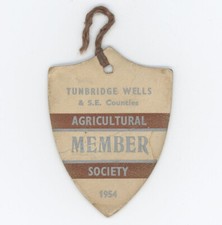 1954 Tunbridge Wells & S.E Counties Agricultural Society Card Member Badge Pass