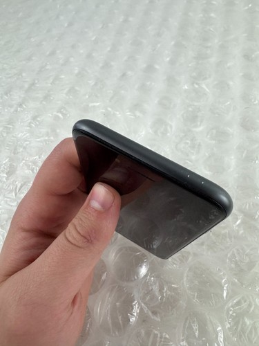 Apple iPhone 8 (A1863) 256GB Nero Sbloccato Perfettamente Funzionante - Foto 4 di 7