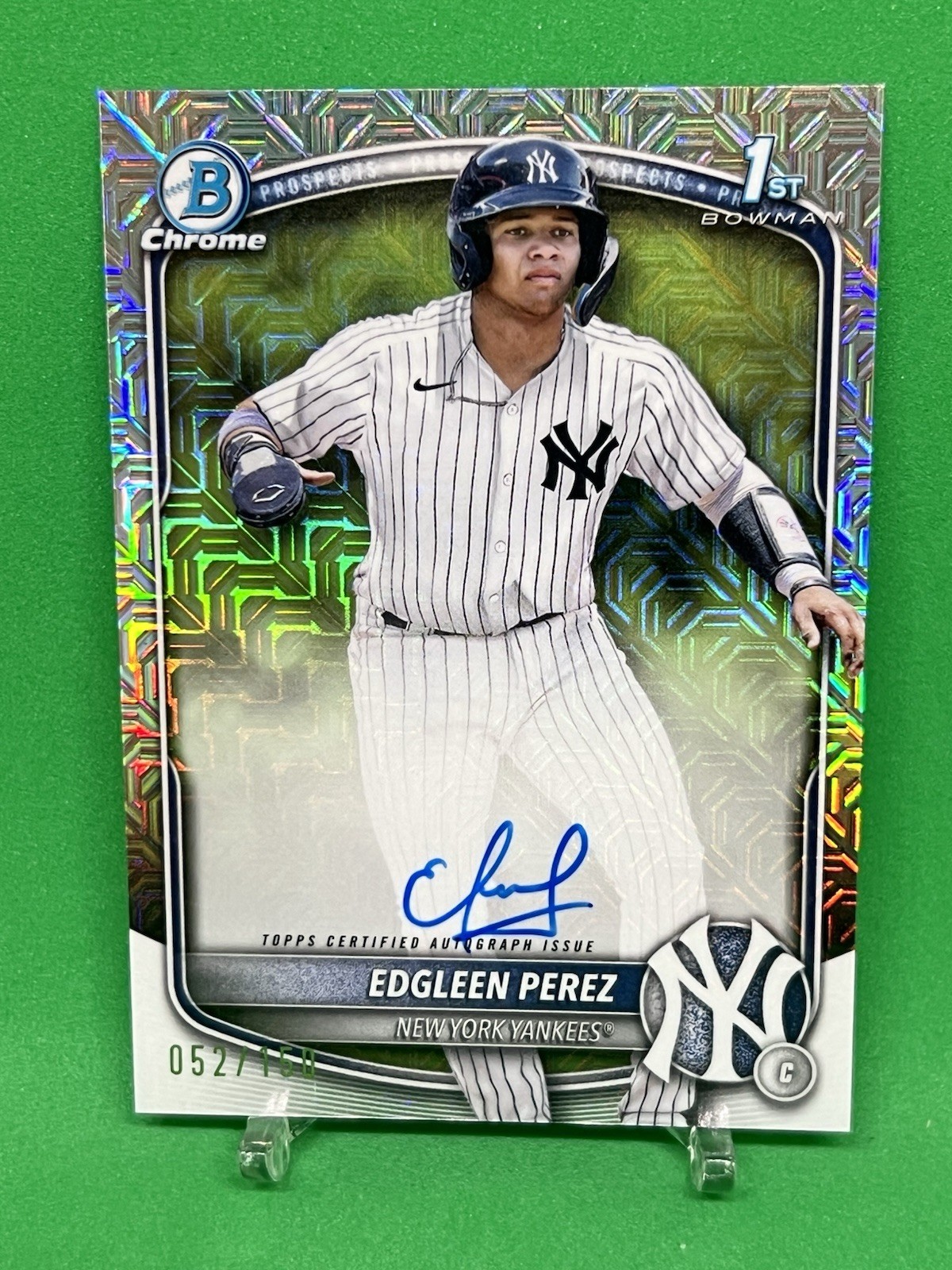 2025 1st Bowman Edgleen Perez Chrome Auto HTA Choice /150 Refractor Yankees🔥🔥