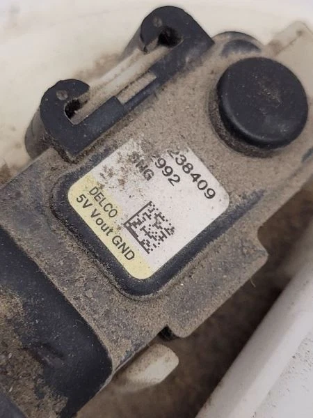 2006 07 2008 CHEVROLET AVEO 1.6L Fuel Pump Assembly 96447645 Foto 4 de 4