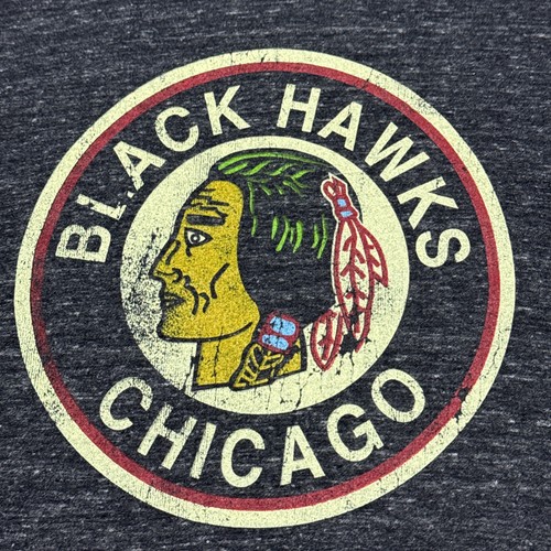 NWOT Men's Large Fanatics NHL Chicago Blackhawks Heather Charcoal T-Shirt - Picture 2 of 5