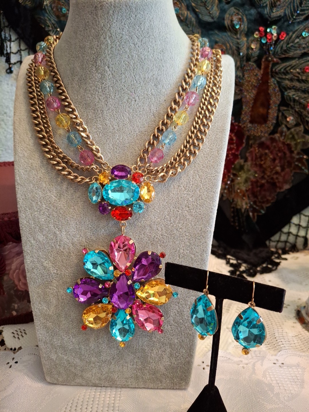 Large Multistrand Multicolor Crystal Statement Ne… - image 1