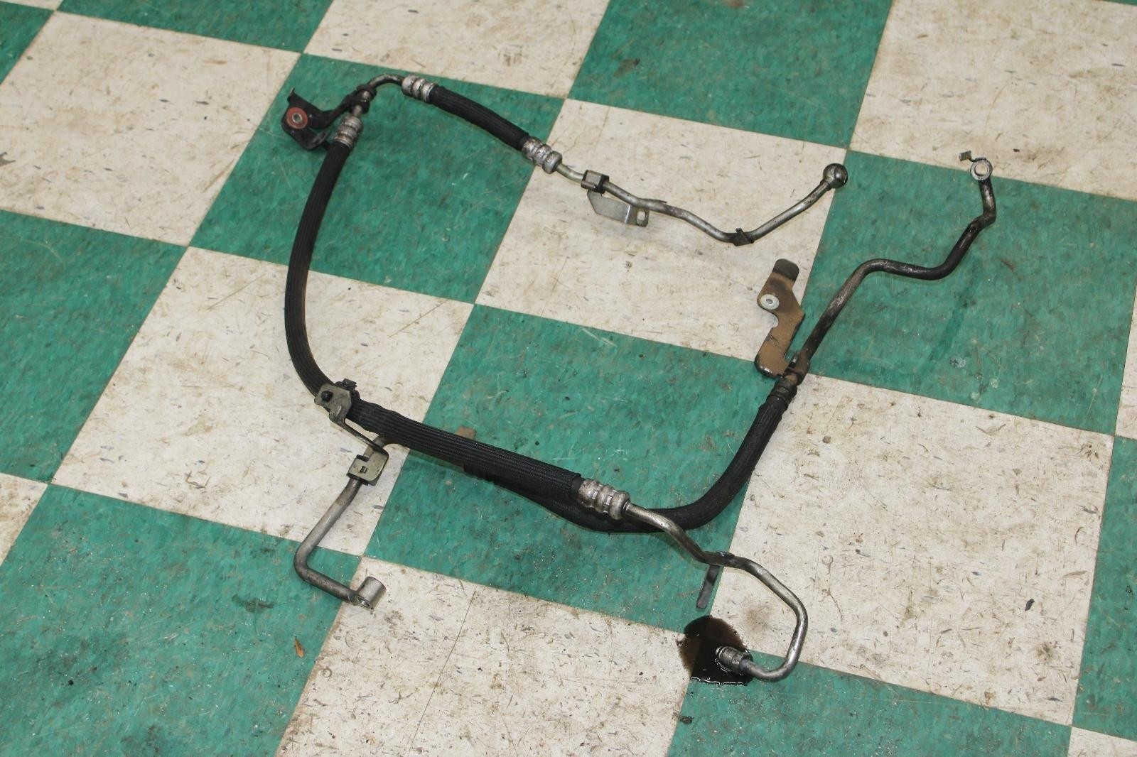 14-17 Ghibli 3.0L Engine Steering Pump Feed Line Hose Assy Unit Factory OEM OE