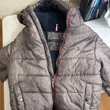 Tommy Hilfiger Boys Brown Hooded Puffer Jacket Size 8 Full Zip Mid-Length