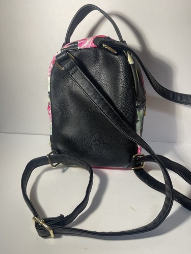 Betsey Johnson Cute Puppy Dog Floral Mini Backpack Purse Great Condition - Picture 5 of 12