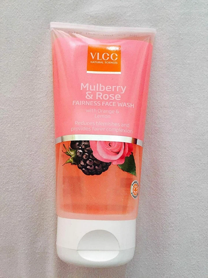 Mulberry and Rose VLCC Facewash (150ml)  - Image 2 of 3