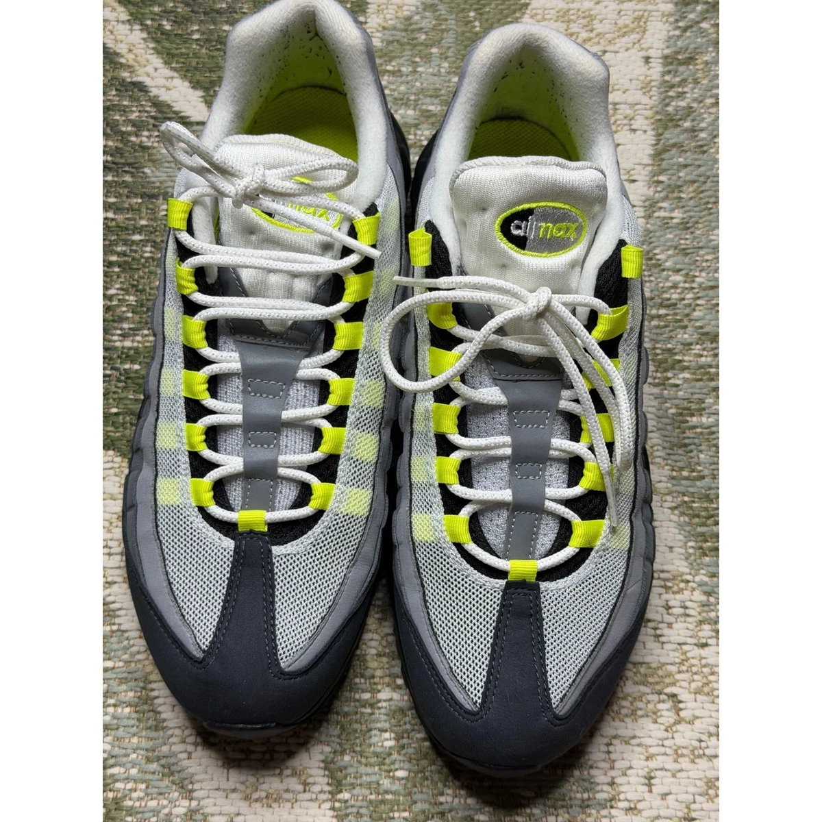 Nike Air Max 95 OG 2020 Neon for Sale - Authenticity Guaranteed - eBay