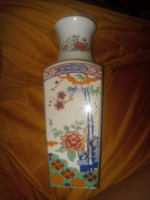 Vase Imari Ware Japanese Nagoya Vintage