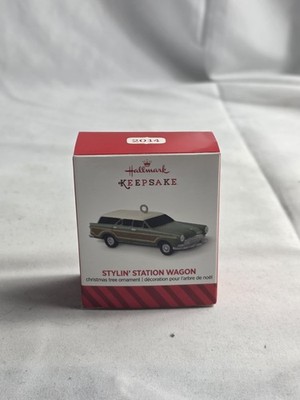 Hallmark Ornament Stylin' Station Wagon 2014 NIB