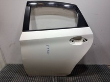 Porte arrière et accessoires Toyota PRIUS