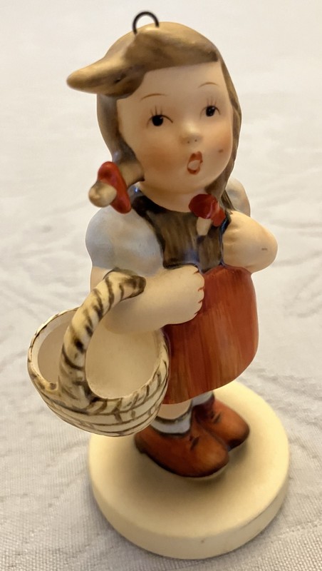 Schmid 1984 Berta Hummel Reproduction Figure Ornament 