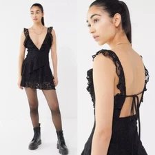 UO Lioness Love You And Leave You Lace Mini Dress Women M Whimsigoth Fairygrunge