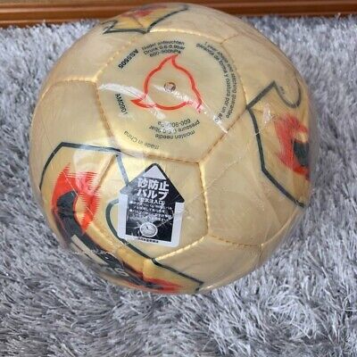 2002 FIFA World Cup Korea/Japan Adidas Fever Nova size 5 2002 FIFA World Cup Korea/Japan Adidas Fever Nova size 5