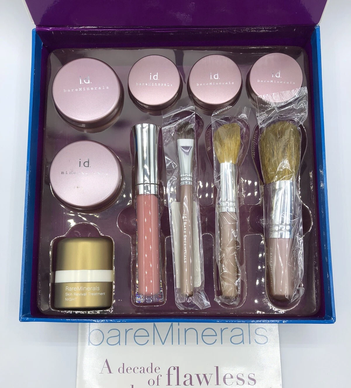 Bare Minerals Bare Escentual Kit, Decade of Redefining Beauty, New Old Stock!
Opens in a new window 