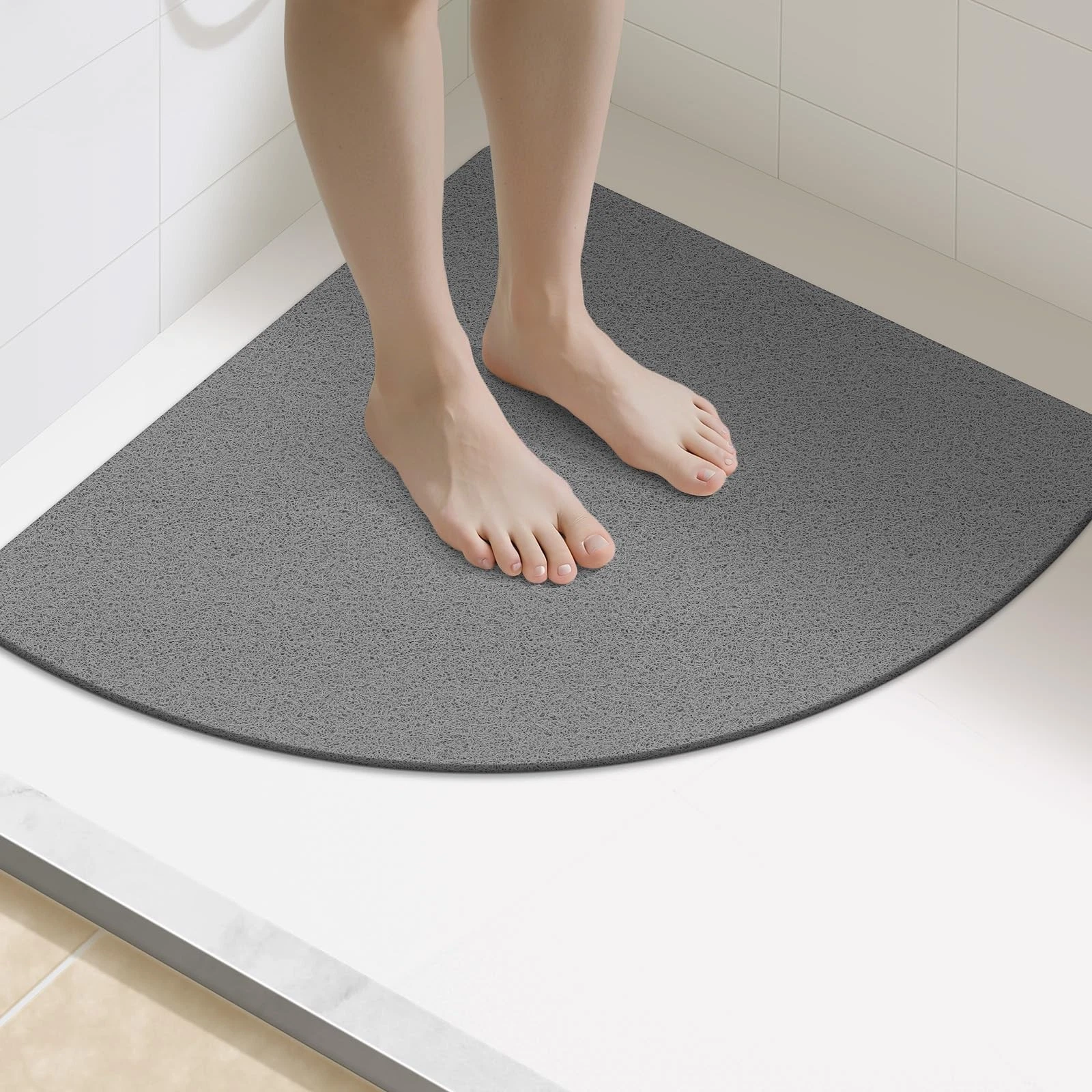 Yolife Triangle Shower Mat, 23.6" x x (Triangular), Grey