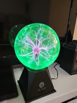  7  Green Plasma Ball Touch Sensitive, Nebula Thunder Lightning Plug-In Green Ne