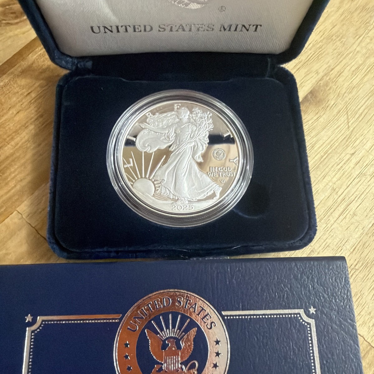 New 250th Anniversary US Navy American Eagle One Ounce Silver