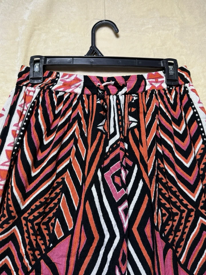 BooHoo Maxi Skirt Women 8 Wild Geometric Pattern Pull-on Elastic Waist - Image 3 of 4