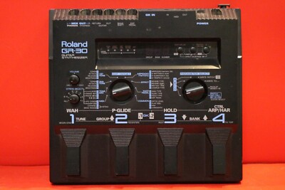 USED Roland GR-30 Guitar Synthesizer GR 30 Midi Guitar Pedal U2563
