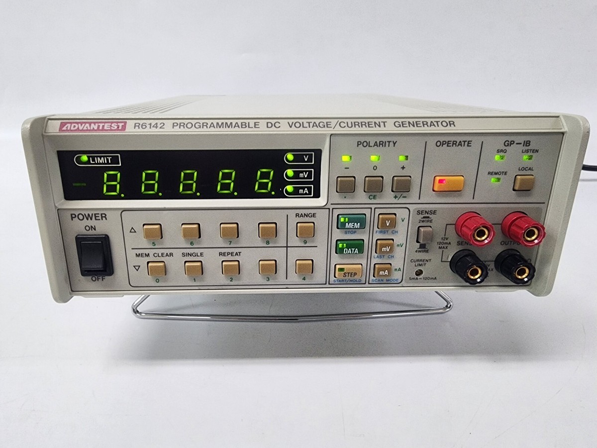 ADVANTEST R6142改 DC電圧/電流発生器 R6142 プログラマブル直流電圧/電流発生器、32V/160mA