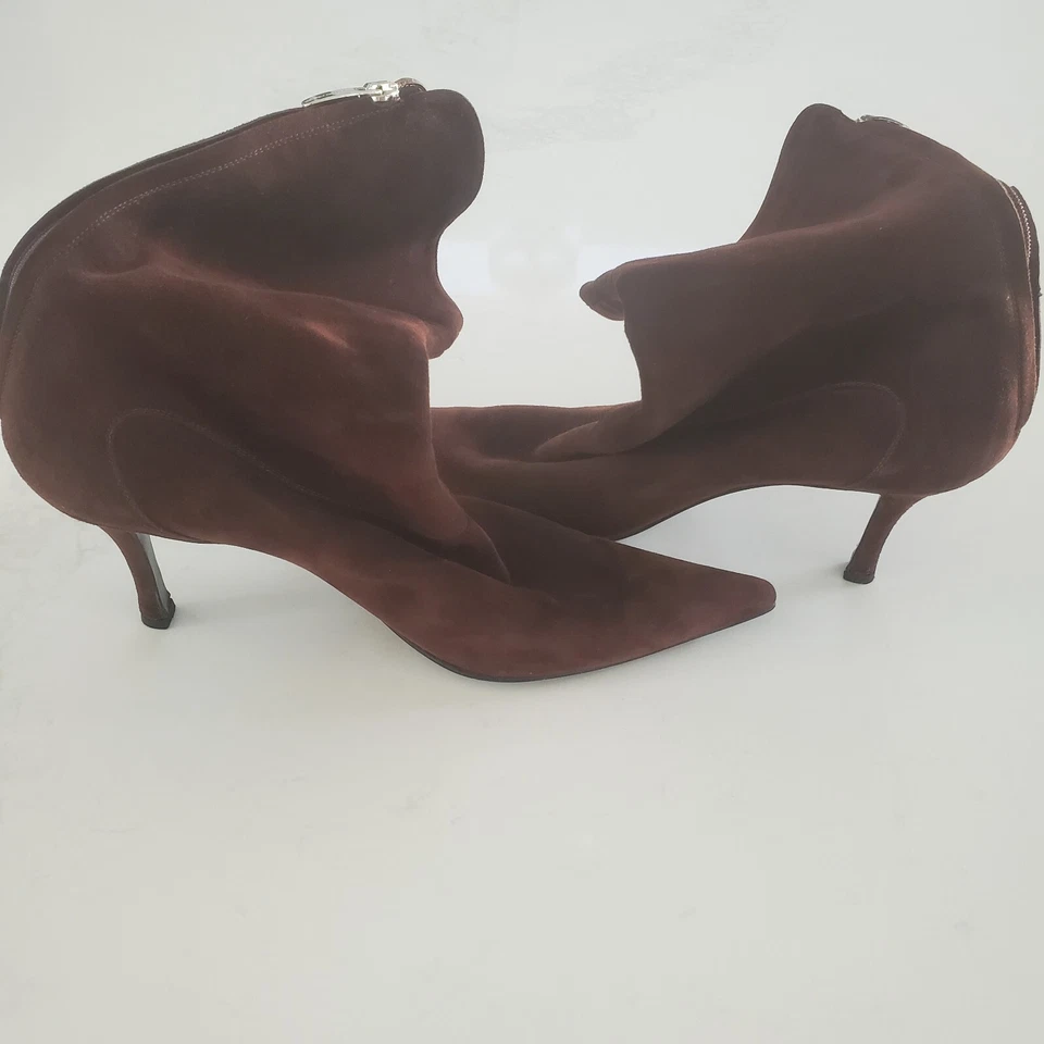 Sergio Rossi Stunning Dark Brown Suede Back Zipper Boot  sz 40 - Image 3 of 4