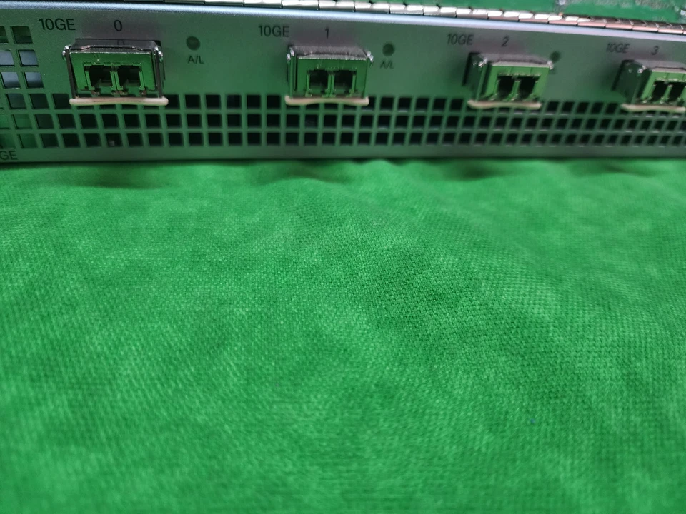 Cisco ASR1000-6TGE V02 6 Port XFP Gigabit Line Card 6 x XFP-10G-MM-SR - Image 2 of 4