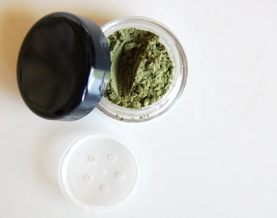 Green Garden Eyeshadow & Eyeliner All-Natural Gentle Vegan Mineral Makeup - Image 2 of 3