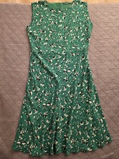 Lauren, Ralph Lauren Women, green floral print sleeveless dress Ruched Waist 12