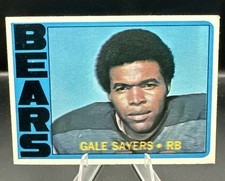 Gale Sayers Cards, Rookie Card and Autographed Memorabilia Guide 12