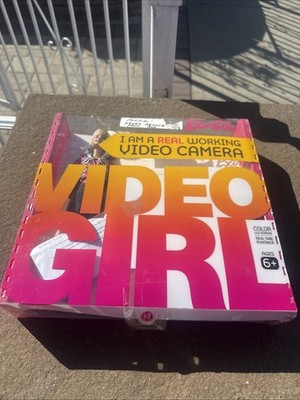 Barbie Video Girl Doll I Am a Real Working Video Camera 2009 Mattel R4093