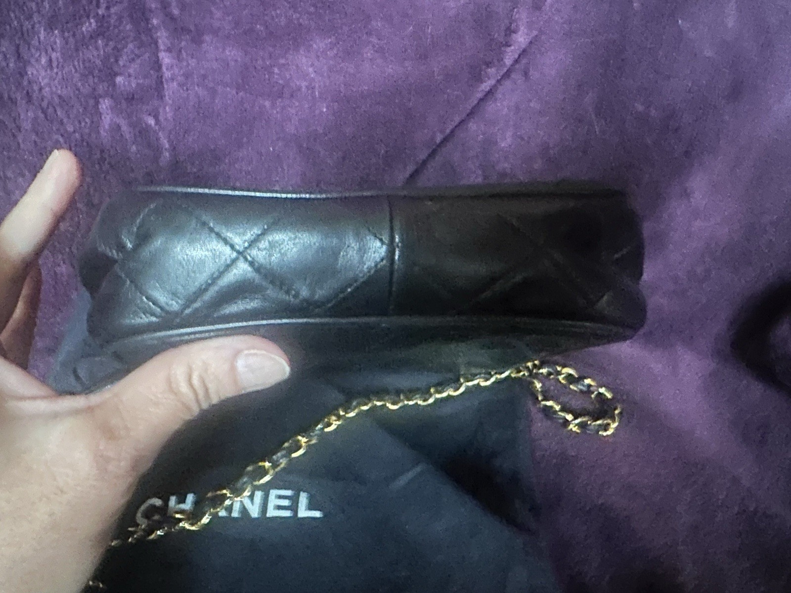 CHANEL Vintage Diamond CC Round Flap Bag Lambskin Small image 5