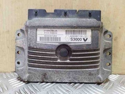 RENAULT SCÉNIC II JM0/1 Motorsteuergerät ECU 8200387138 1.6 Benzin 83kw 26120863