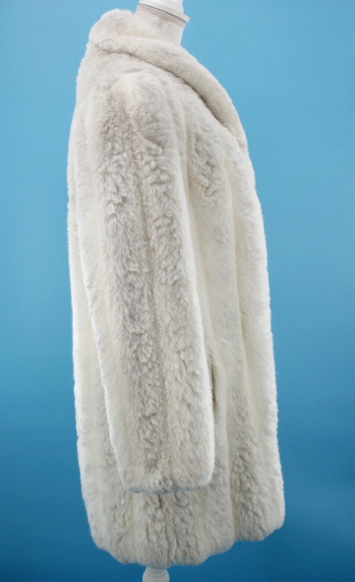 VTG Women's 80s White Jordache Faux Fur Coat Sz S/M 1980s Barbie
