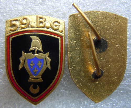 PINS INSIGNE MILITAIRE anciens combattants para Infanterie UNC AFN