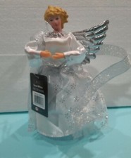 Traditional Angel Tree Topper. Christmas Tree Top Decoration. Silver 21cm.