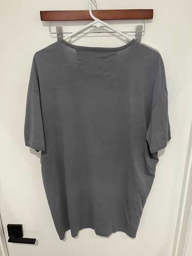 John Varvatos Men's Faux Button V-Neck Shirt, Gray, XXL - Picture 3 of 3
