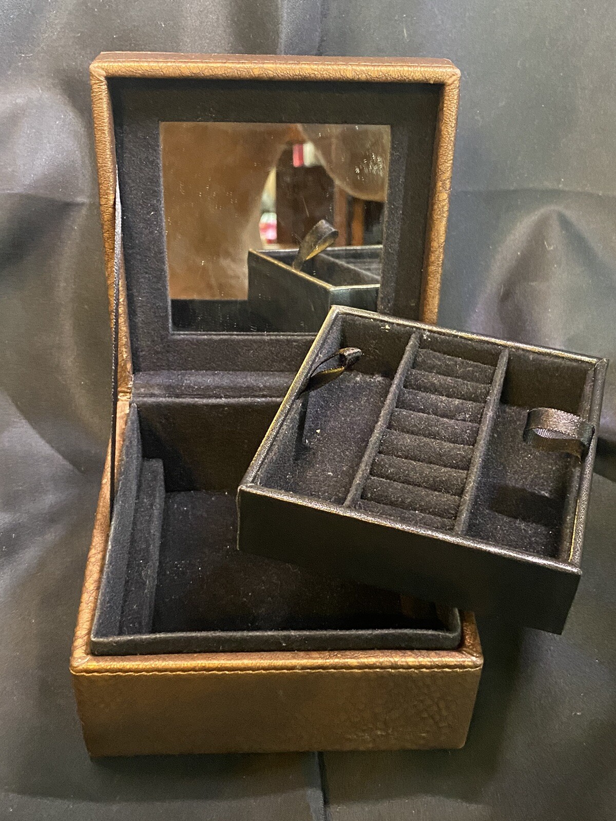 SMALL BRONZE FAUX LEATHER TUSCAN DESIGNS JEWELRY BOX 5 x 5 x 3 EUC eBay