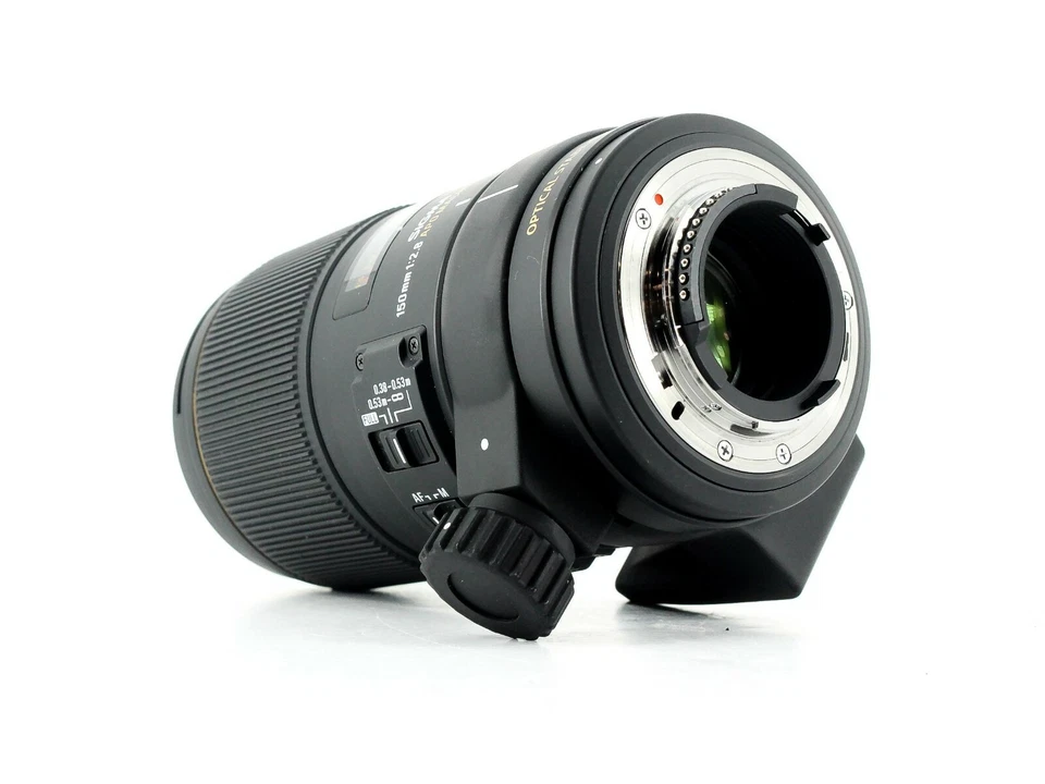 Sigma 150mm f/2.8 EX DG OS HSM APO HSM IF Macro Nikon Fit Lens - Image 2 of 2