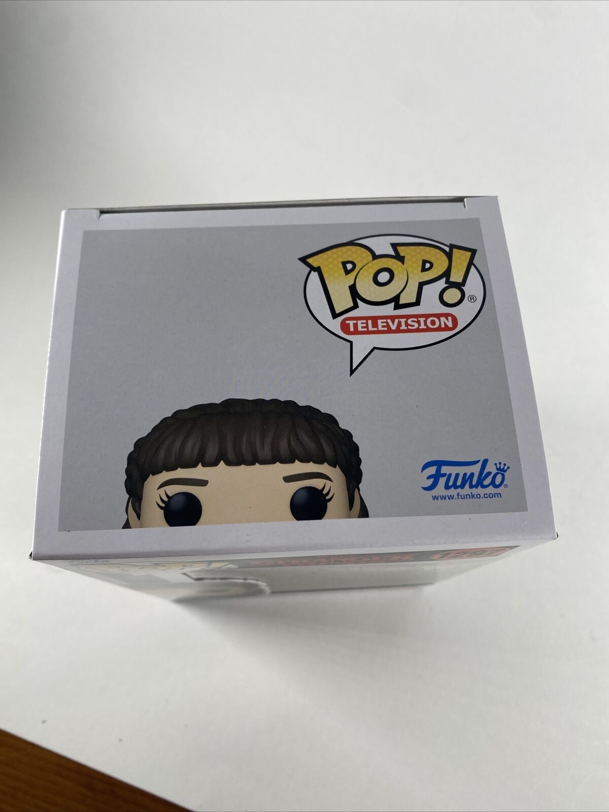 POP [Stranger Things - Eleven with Diorama [Season 4] Funko Vinyl Figure  (Bundled with Compatible Box Protector Case), Multicolor, 3.75 inches