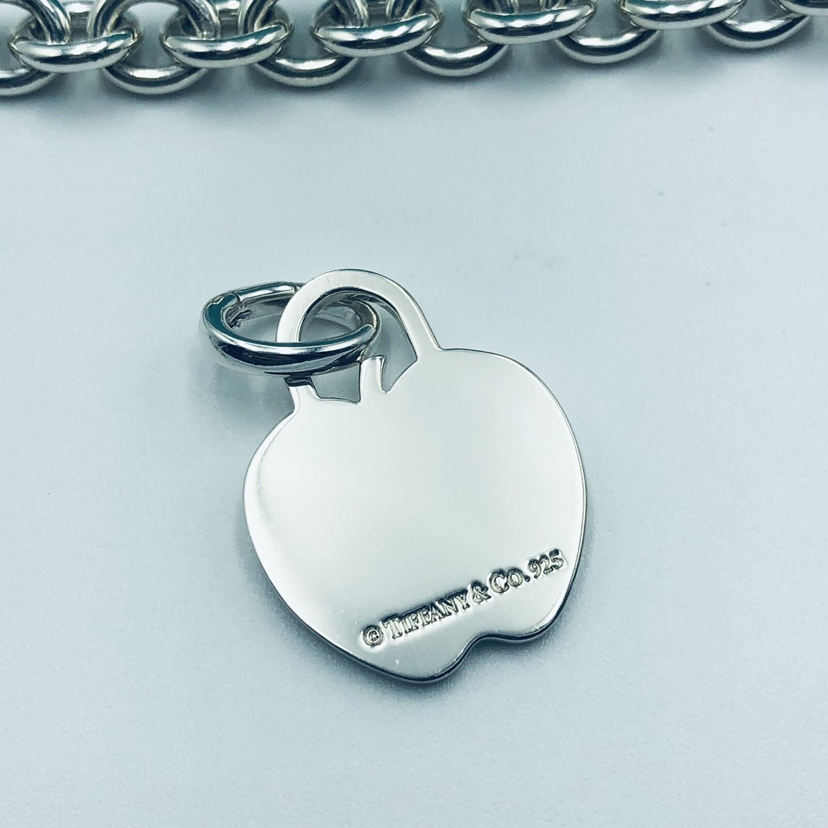 Tiffany & Co CUSTOM New York Heart ID Tag Apple Charm Bracelet 7.5