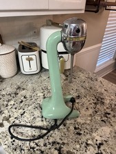 Vintage Hamiton Beach No. 33 Milk Shake Machine Turquoise